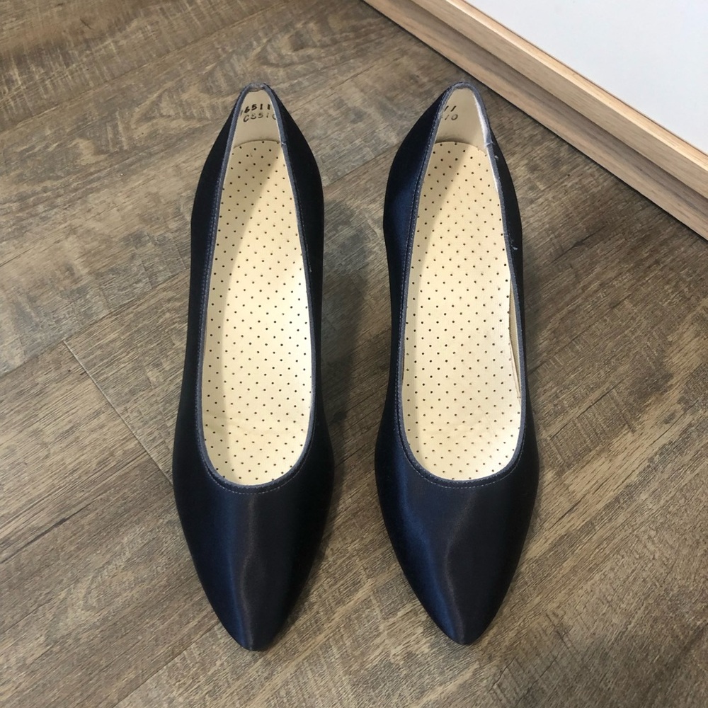 Blue and Purple Heels with Elegant Design